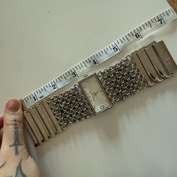 Kenneth Cole Silver Chain Link Watch - Picture 4 of 6